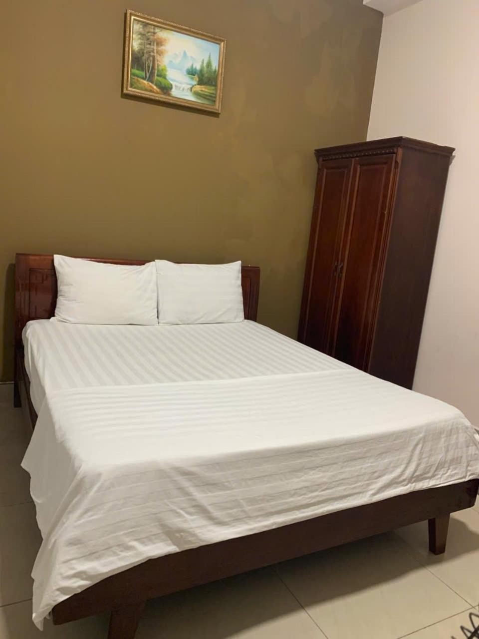 Ha Long Hotel Ho Chi Minh City Exterior photo