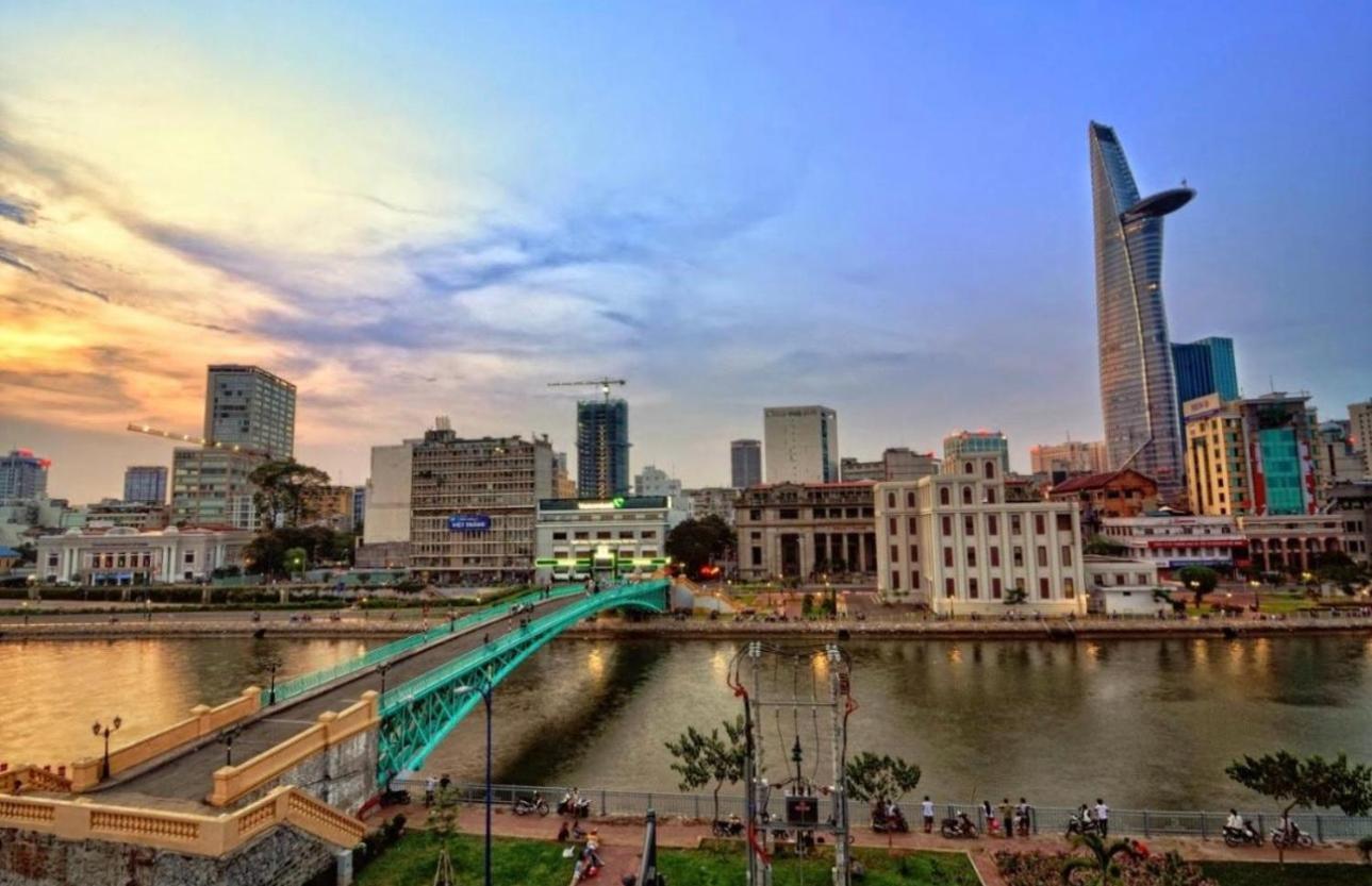 Ha Long Hotel Ho Chi Minh City Exterior photo
